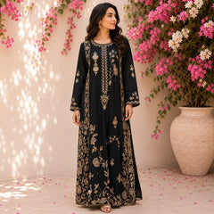 Embroidered kaftan